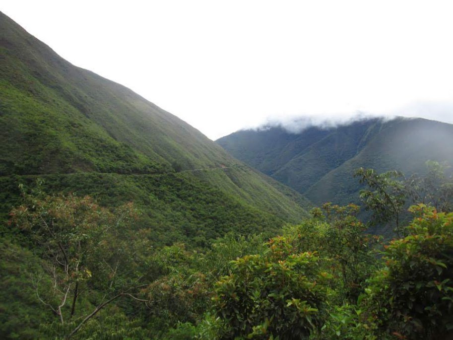 Bolivia: Death road
